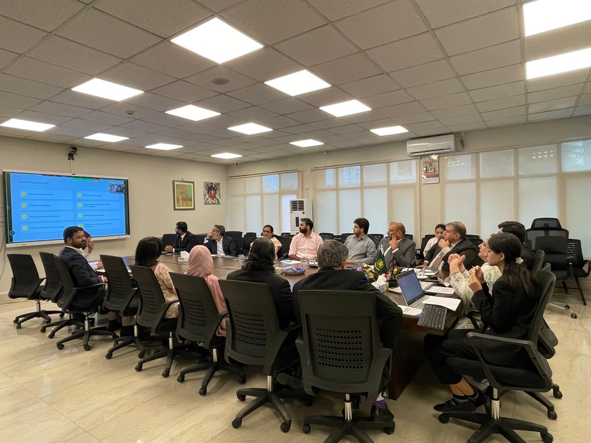 fospah's tweet photo. Fair and credible redressal of workplace harassment depends on how  Inquiry Committees handle complaints. To strengthen this capacity, FOSPAH held a  specialized training bringing together 15 participants from PEMRA,  PPRA, Helping Hands for Humanity, Skill Gate, FW &amp; Nayatel. https://t.co/fvH5oacl70