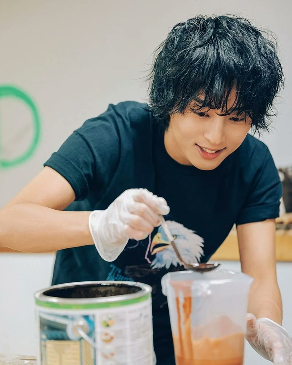 kmf2_burn's tweet photo. 藤ヶ谷太輔のハイエース カスタム録｜Episode：07 床と天井を塗装でつなぐ。異なる木材を馴染ませる調色の妙 | UOMO
https://t.co/ZGfpkIO5HV
#藤ヶ谷太輔 https://t.co/KihVwd8jiA