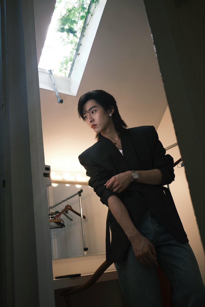 kongjiro_'s tweet photo. Shadow 
#kongjiro https://t.co/CmeBDPBTgV