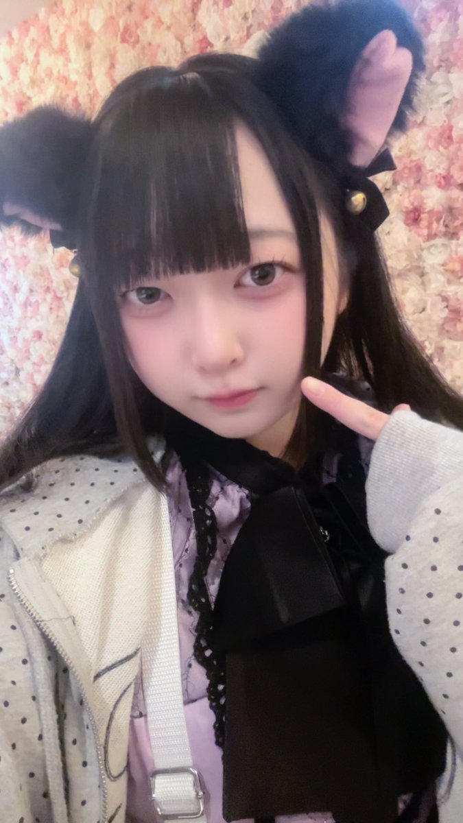 meron_roen's tweet photo. 24じまでいます❕

#コンカフェ  #自撮り界隈 #町田 https://t.co/KrhM8oeP0N