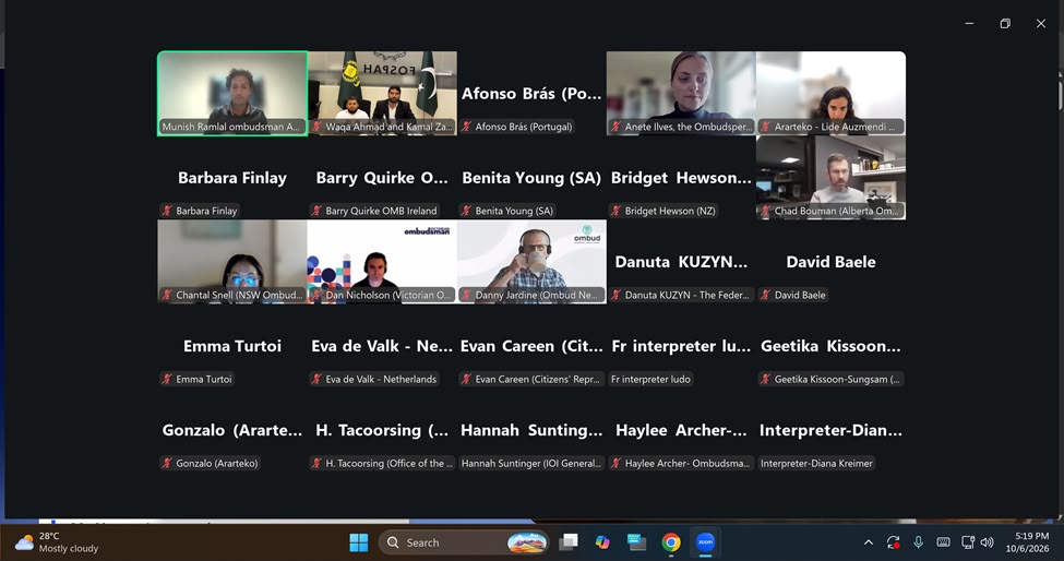 fospah's tweet photo. The IOI, the global network of Ombudsman institutions, held the first meeting of its AI Working Group.
The meeting focused on developing a shared agenda among Ombudsman institutions on the potential and responsible use of AI, particularly in complaint filing, processing. https://t.co/gZmwJQWpIk