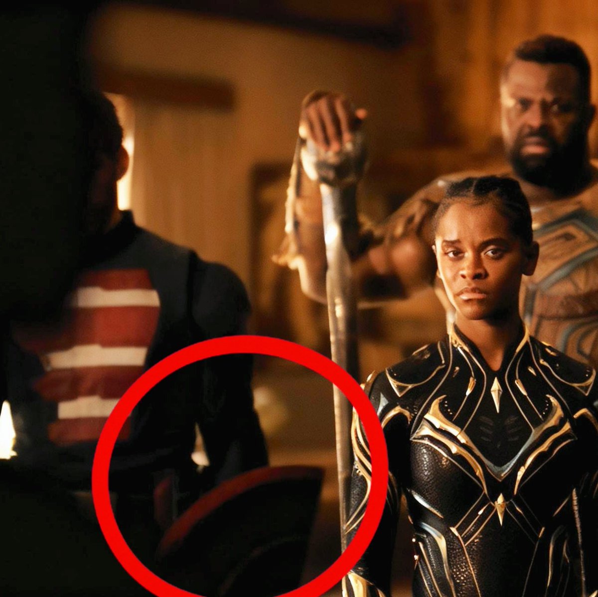 ewenmind's tweet photo. why is john walker STILL carrying his taco shield in avengers: doomsday? 

sentry folded it in thunderbolts, and 14 months later, it’s STILL bent.

should marvel fix it or keep the taco as walker’s trademark? https://t.co/2MQ4Ov8uTG