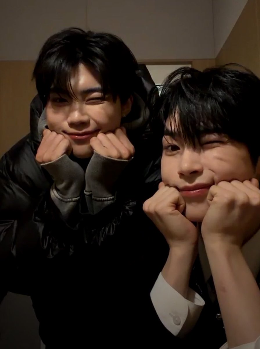 9rose_forever's tweet photo. 今日の分❣️ゼロズお願いします🍀

1RP=1VOTE🍀

#2026MAMAVOTE #ZEROBASEONE https://t.co/MdrugR7oJC