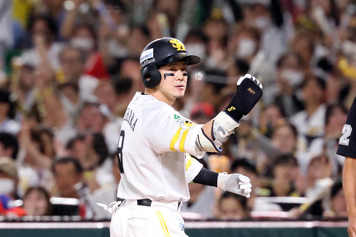 takafullc2's tweet photo. 【1軍】

牧原大成選手がタイムリー！！

ホークス先制です！！

#sbhawks #鷹フル https://t.co/mLprh7tMOM