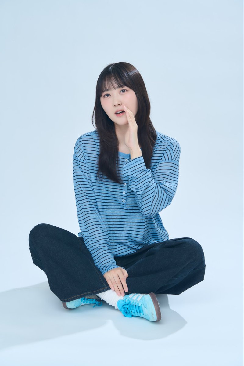 iwata_riho01's tweet photo. 宣材写真たくさん撮ってもらったヨ"〜〜〜〜 https://t.co/70XqwgpayX