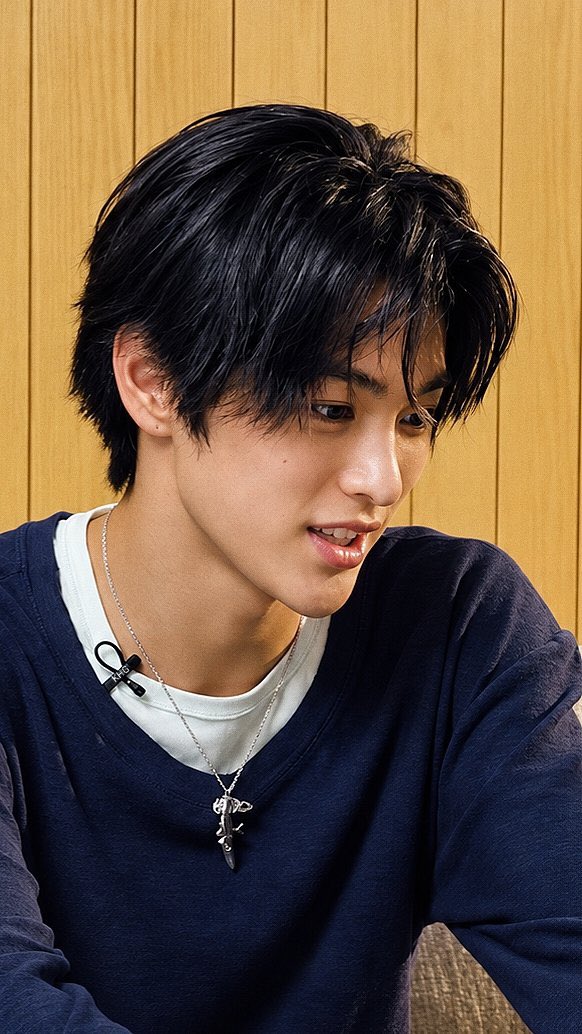 lijaekono's tweet photo. LONG HAIR DO IT BETTER 😭💖 https://t.co/WAoqYFed17