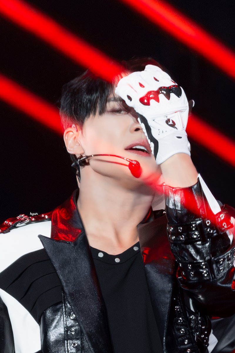1215_hyun's tweet photo. 261011 🖤 #XIA #김준수 #시아준수 https://t.co/Lu6zriAq9E