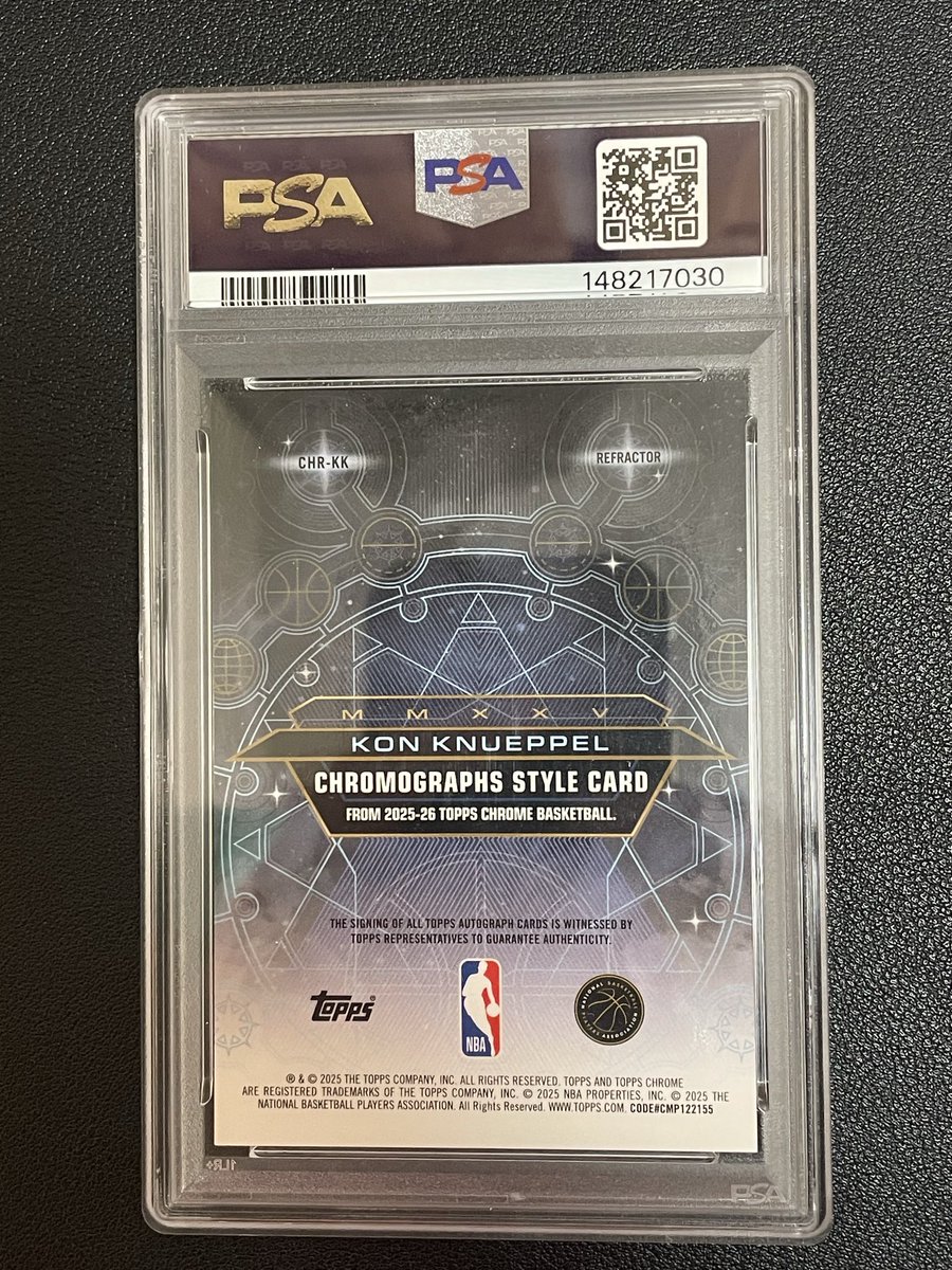 texastoytrader's tweet photo. On card auto on the refractor. Most of these I see sold are not refractors and are sticker autos. #NBA #Kon https://t.co/nBKU1JafYH