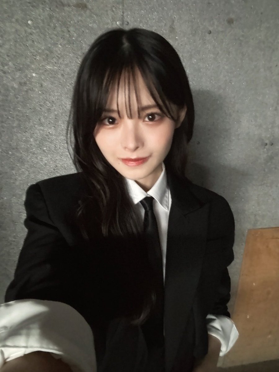 hakublanc0's tweet photo. ビジュ良！

#浅井恋乃未 #櫻坂46 
https://t.co/MHfFtz3wYm https://t.co/MWvxCdGTXy