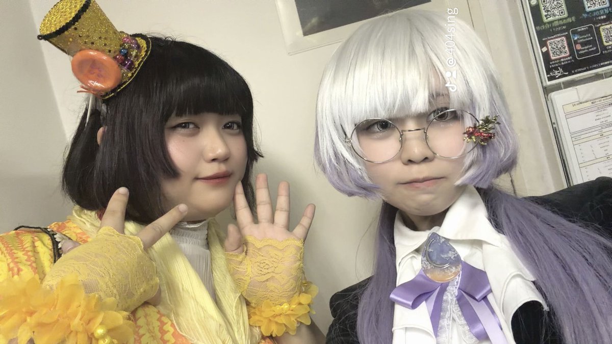 404_sing_'s tweet photo. 今回も #やりガチ！sideAの演者の皆様とツーショ撮って参りました~！

とっても素敵で優しい先輩方に囲まれて、お陰様でのびのびとパフォーマンスできました🙂‍↕️

やりガチの空気感、楽屋はあったかいのにステージに立つとみんなキラキラしてて、毎度背筋が伸びる思いです

ツリーに写真続きます⬇️ https://t.co/LxD9S57PLO
