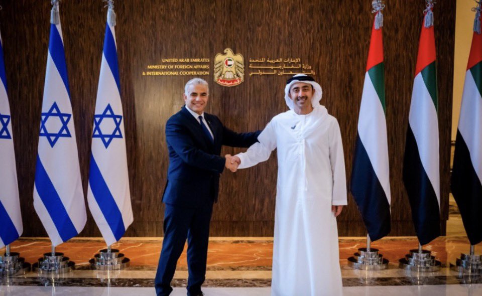 ioxl18's tweet photo. وذا ايششش يالهنديه هاا الصهاينه الي مطبعين ارجعي مومباي يازقي https://t.co/zWtfxkfQRi