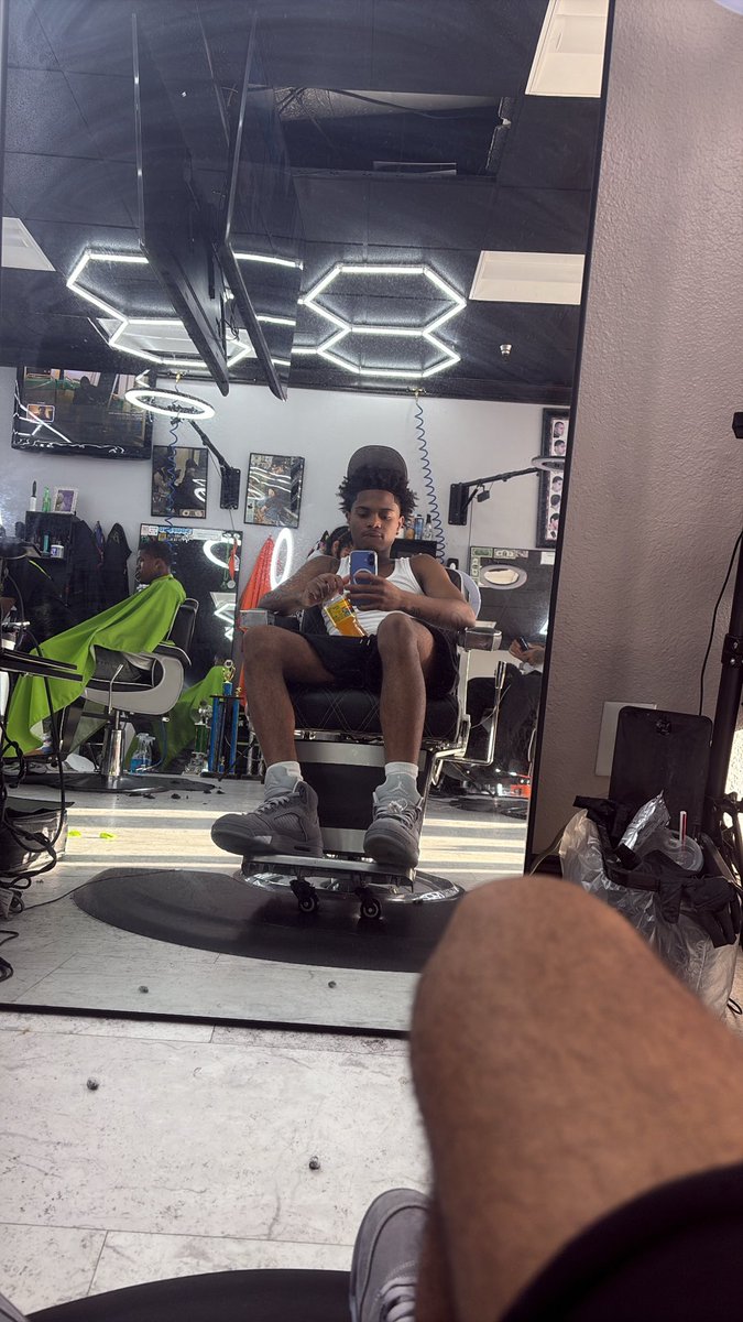 BankrollGzz33's tweet photo. https://t.co/NbLQrGrYCV
