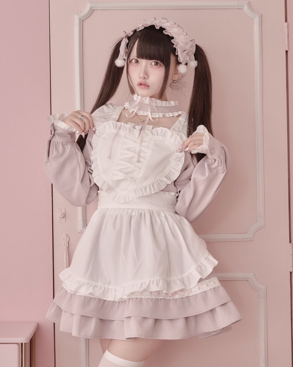 romeritual's tweet photo. 🎀RomeRitual

❤︎Dolly Heart Mini Dress
❤︎ Sweet Heart Apron

10.28(Wed.) 12:00~ release⟡.· https://t.co/L02tZOaeIG