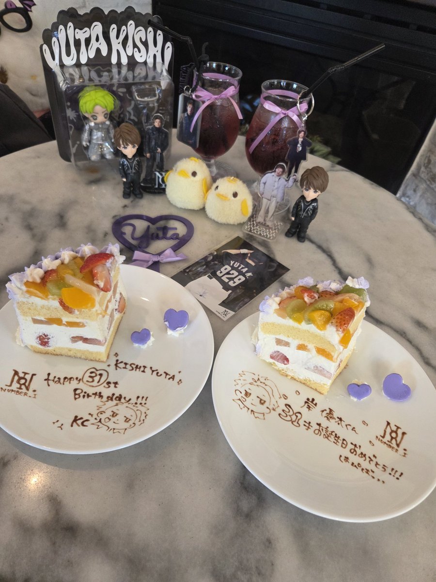 MRRN_kc_929's tweet photo. すっごく素敵なケーキやさん💜
まさかの岸胆さんの店員さん♡
愛がこもって素敵な誕生日会にな���たよー💜

カットしたあとも、プレートに書いてくれ😭うれしすぎたー

そして教えてくれて予約してくれてありがとー♥️楽しかったねー

#岸優太誕生祭2026
#KC_HBDay https://t.co/0ASCXI6Zz0