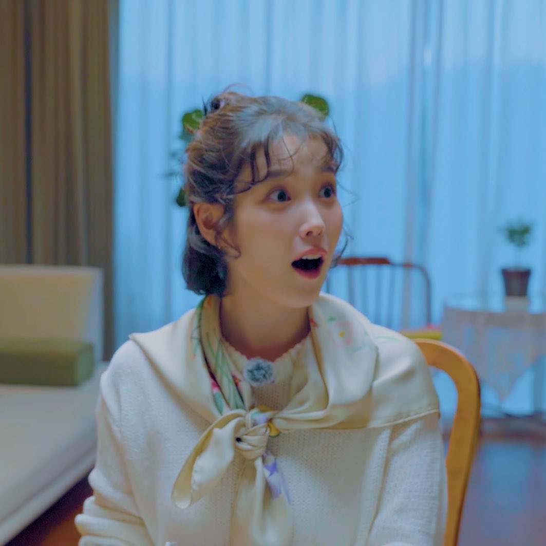 Uplee0516's tweet photo. 나문희 선생님 깜짝 방문 알아채고 😲 << 이 얼굴 됨 https://t.co/lNRy6PPeae