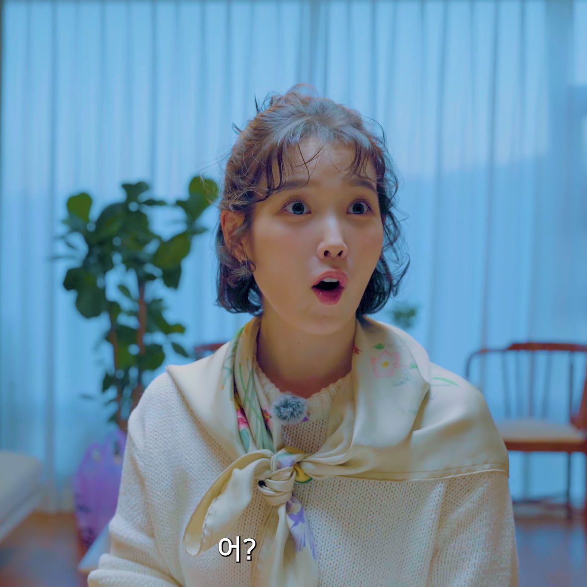 Uplee0516's tweet photo. 나문희 선생님 깜짝 방문 알아채고 😲 << 이 얼굴 됨 https://t.co/lNRy6PPeae