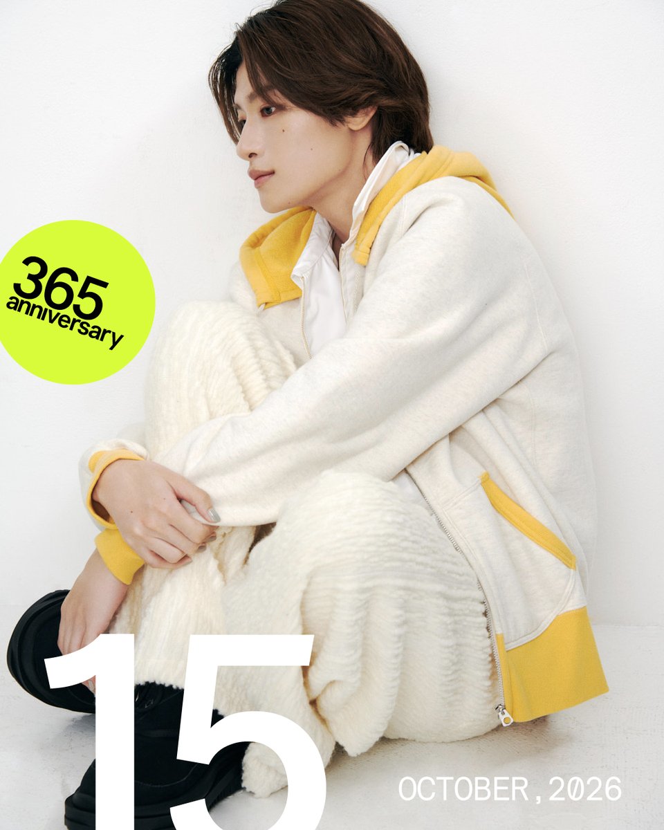 NYLONJAPAN's tweet photo. 10月15日は『レモンバーの日』🍋
🔗https://t.co/XdW32yJwXF
Q&Aと全ての写真はURLからチェックしてね

甘酸っぱいレモンと、やさしいクリームの甘さが重なるレモンバー。
#Lienel の #芳賀柊斗 が、鮮やかなイエローカラーが目を引くコーデで今日をお祝い！
お気に入りのスウィーツを、芳賀柊斗とシェアしよう♡

#365_Lienel
@Lienel_official
#365_芳賀柊斗

published by @caelumjp
#nylonjapan #nylonjp #365anniversary #caelumjp
