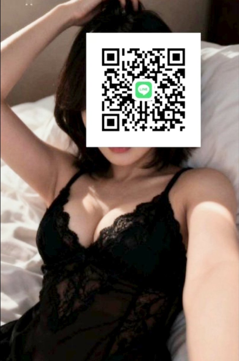 rosaqnne tweet picture