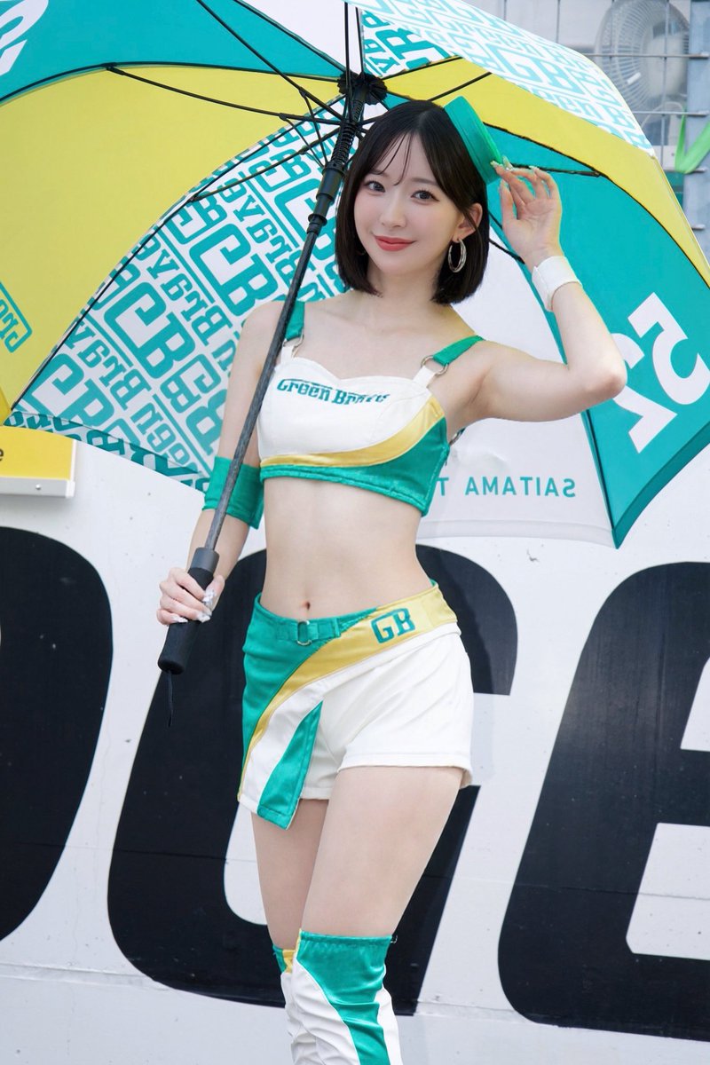 kaemuuu's tweet photo. ご報告

今シーズンをもちまして、レースアンバサダーを卒業いたします。

たくさんの出会いと経験、いつも応援してくださる皆さまに支えられて、8年間続けてくることができました！

私にとってこの8年はかけがえのない宝物です！

レースはまだ残り4戦あります！
最後まで一緒に走り抜けてください💚 https://t.co/yeL6nokzzo