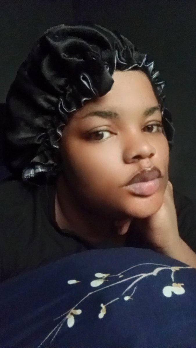 enechisarah6's tweet photo. I’m learning that needing comfort doesn’t make me needy. It makes me human. https://t.co/qQHJmlKmlH