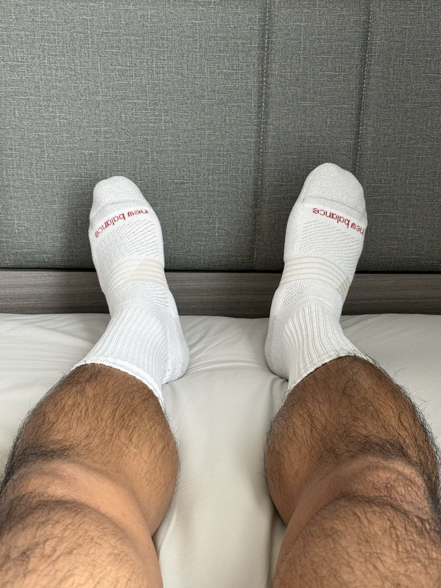 iiiv_wolfy's tweet photo. 大家好似鍾意毛腿多過肌肉😵‍💫 https://t.co/QcZUly6QSP