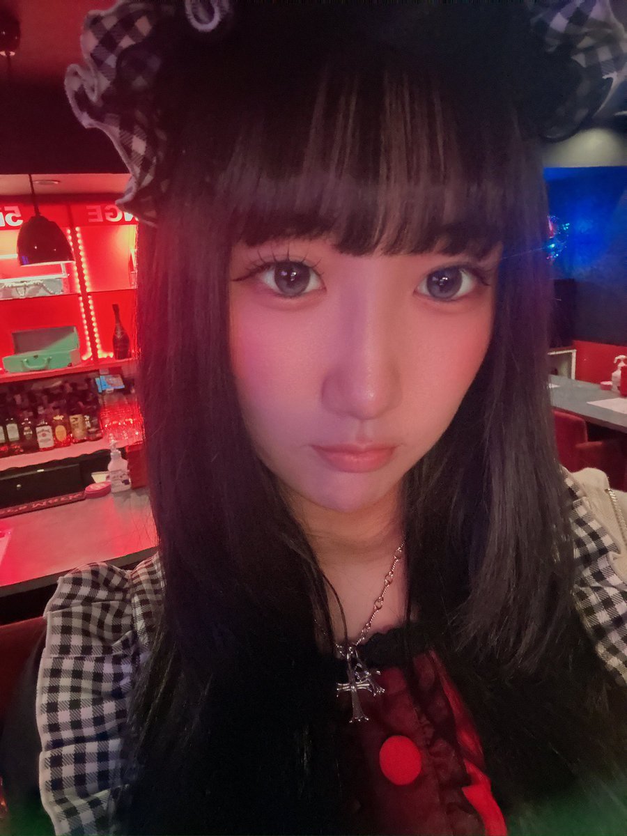 cocone_5ive's tweet photo. 今日19時半からいるよ🎀
折り返し水曜日いっしょに飲もー🎶🎶
#コンカフェ　#渋谷コンカフェ　#コンカフェ嬢
#5iveLounge https://t.co/bp3Ypu5P7z
