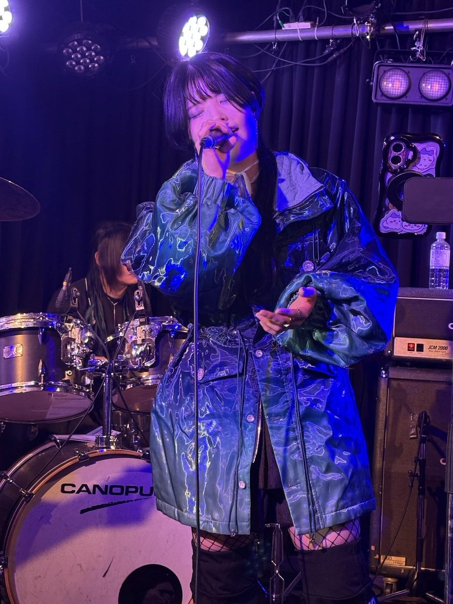 taro7's tweet photo. LIVER'S FES.2026︎🎸🥁、新宿club SCIENCE&amp;HEIST。2会場とも、見所満載、
アイドルさんもいたけど、実力派勢揃いでした🤭。
初参加のmyoqu🪼さんも、バックバンドとのコラボは最高、オリソン「蒼に告ぐ」も聴けて良かった😊

#ライス2026 https://t.co/RXgfWXUbei