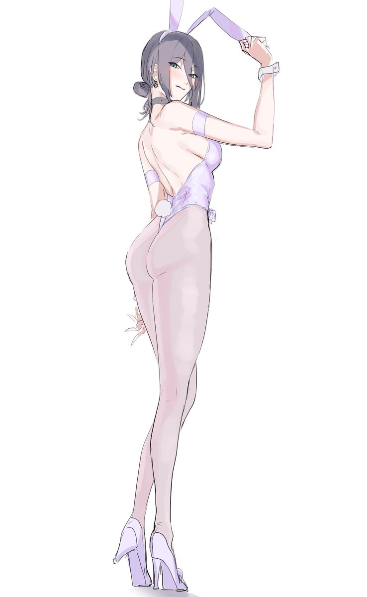 Moginiki's tweet photo. 一般的なサイズの乳だって描けるんだ・・・俺は狂っていない・・・俺は正気だ・・・ https://t.co/YlQEo39DjY