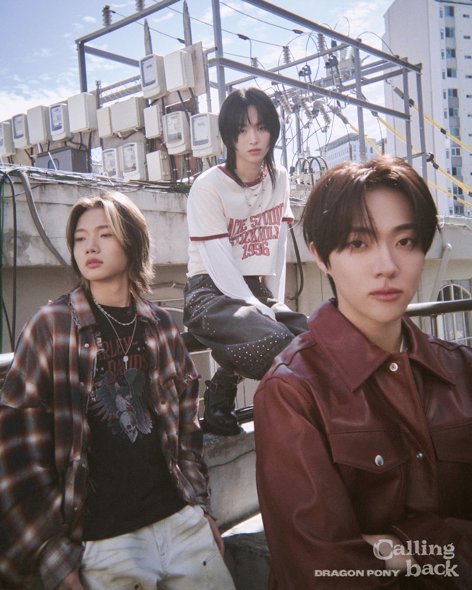DragonPony_'s tweet photo. Dragon Pony (드래곤포니) Single [Calling back]

Concept Photo (Back ver.)

2026. 11. 05. 6PM (KST)

#DragonPony #드래곤포니
#Callingback https://t.co/uCtORD1zeV