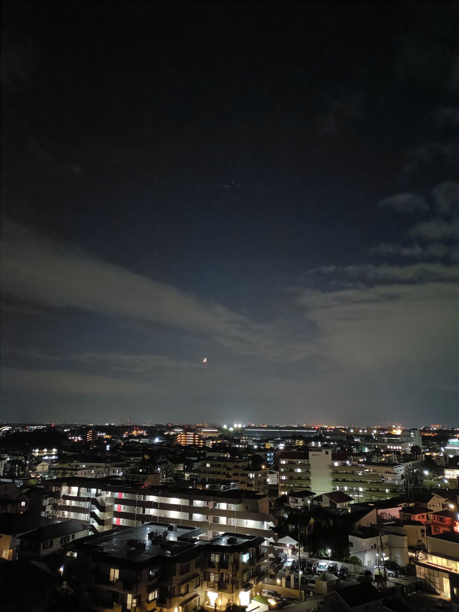 mbrbik's tweet photo. 可愛いお月様🌙✨️ https://t.co/e7D5pKtJOu