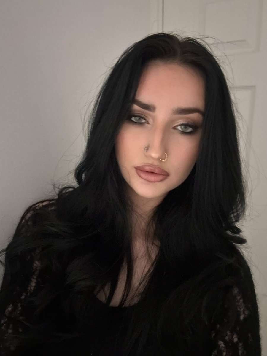 GoddessEvena23's tweet photo. Face card https://t.co/y2ooFtxWOk
