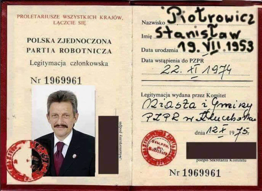 stachu on X: 