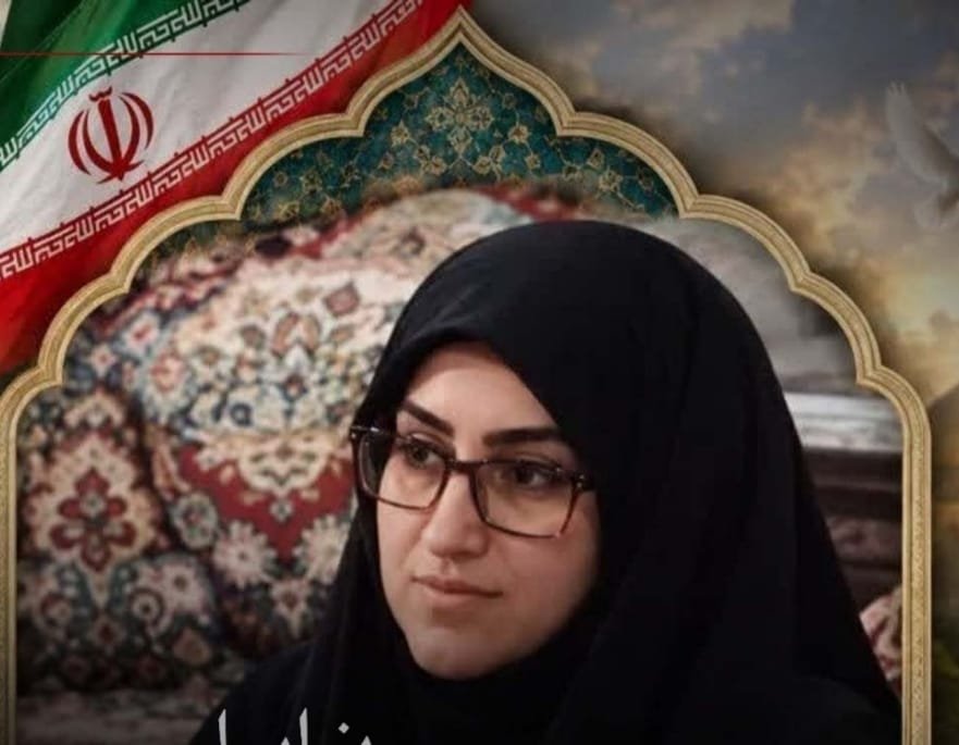 AlmarofMohamed's tweet photo. عاجل 

إغتيال مسؤولة في قوات التعبئة الشعبية "الباسيج" التابعة للحرس الثوري من قبل عناصر مجهولة في منطقة مهرستان بمحافظة بلوشستان جنوب شرق إيران.

#الحرب_الأمريكية_الإيرانية https://t.co/qG30af7C6N