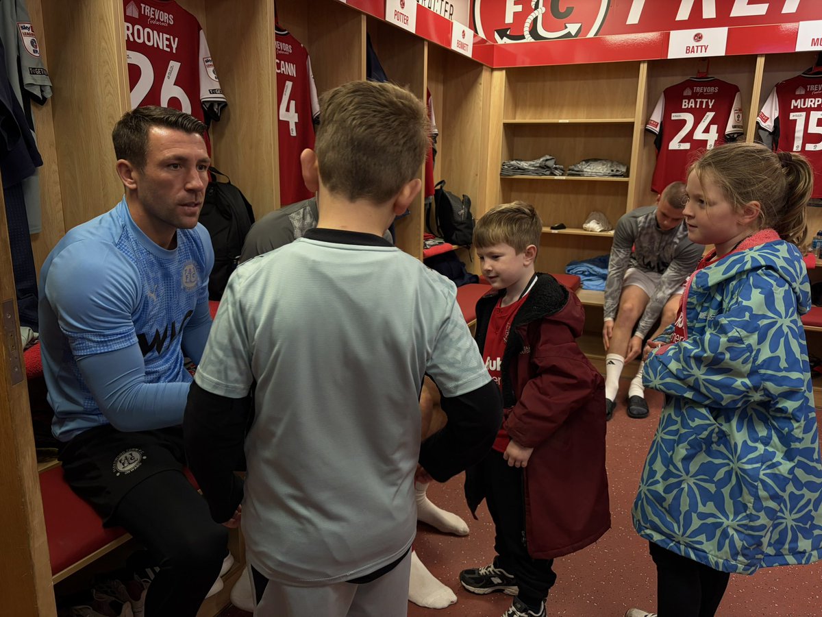 FTFCCommunity's tweet photo. Matchday Mascots! ❤️⚽

On Saturday, we welcomed our matchday mascots, Jacob, Emerson and Sullivan, to Highbury! 🙌

They spent the day meeting our players, management and coaching staff, and we hope it was a day they'll never forget. 🌟

Thank you to everyone who helped make it so special! 

@ftfc | #fleetwoodtowncommunitytrust | #MatchdayMascots | #MatchdayMagic | #fleetwoodtownfc