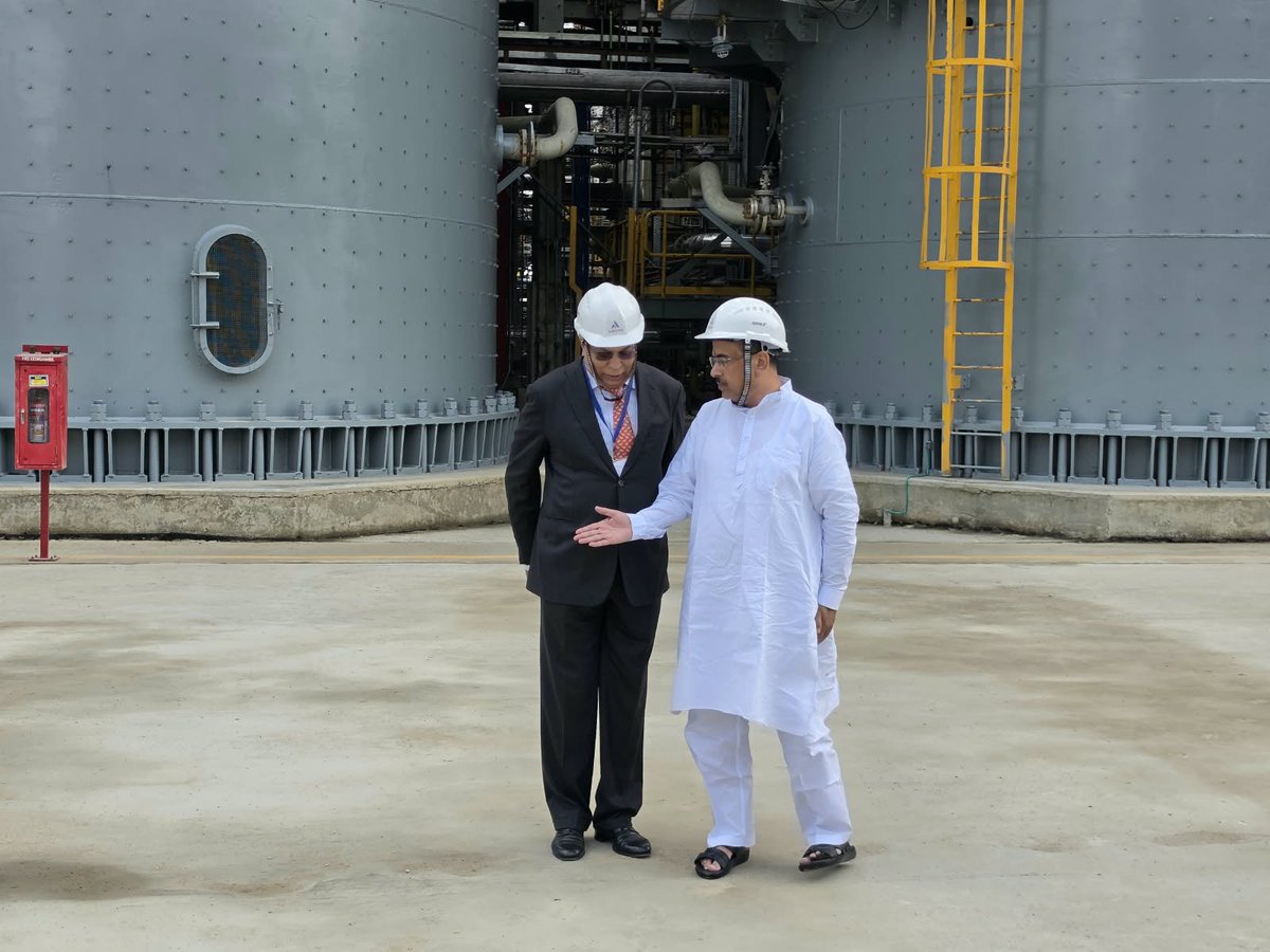 SuvenduWB's tweet photo. A historic milestone has been achieved in West Bengal's industrial and economic progress. I am immensely pleased and proud to inaugurate India's largest integrated phenol and acetone plant by 'AdPerMa', a subsidiary of Haldia Petrochemicals Limited.
This state-of-the-art facility will open new horizons for industrial growth and employment generation across the State. During the event, I inspected the plant premises along with HPL Chairman Dr Purnendu Chatterjee, Cabinet Colleagues & Dignitaries and had the opportunity to interact directly with the Officials, Engineers and dedicated Workers behind this monumental endeavor.

We remain steadfast in our commitment to the comprehensive development of West Bengal, the construction of modern infrastructure and the advancement of Industrialization. Heartiest congratulations and best wishes to the entire team and staff dedicated to the successful execution of this project.