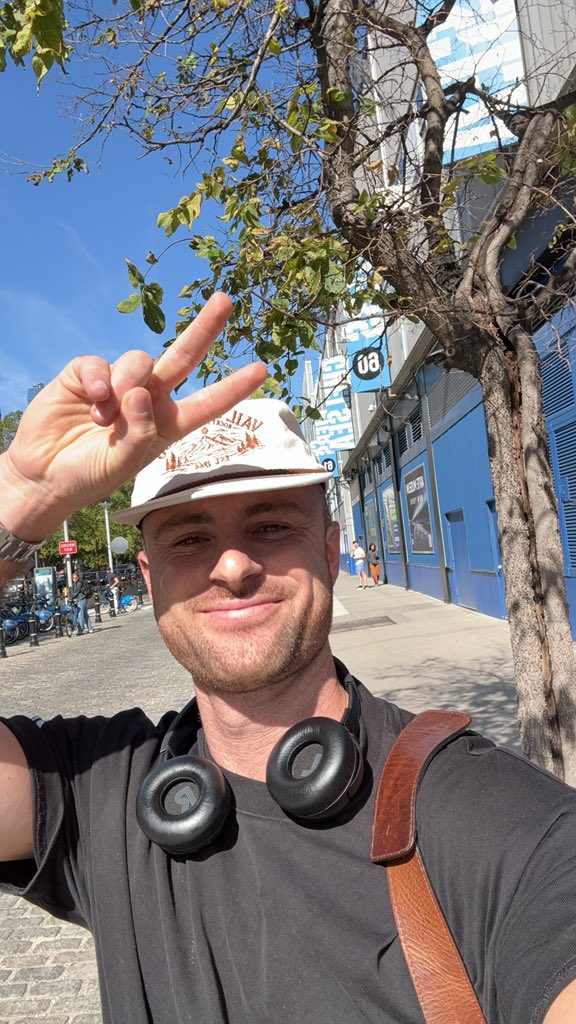 Jordanwinston13's tweet photo. Miami, I’m about to be inside you…

Who should I meet?
What should I eat?
Where should I stay? 

Lemme hear it https://t.co/T1xhbiJumk