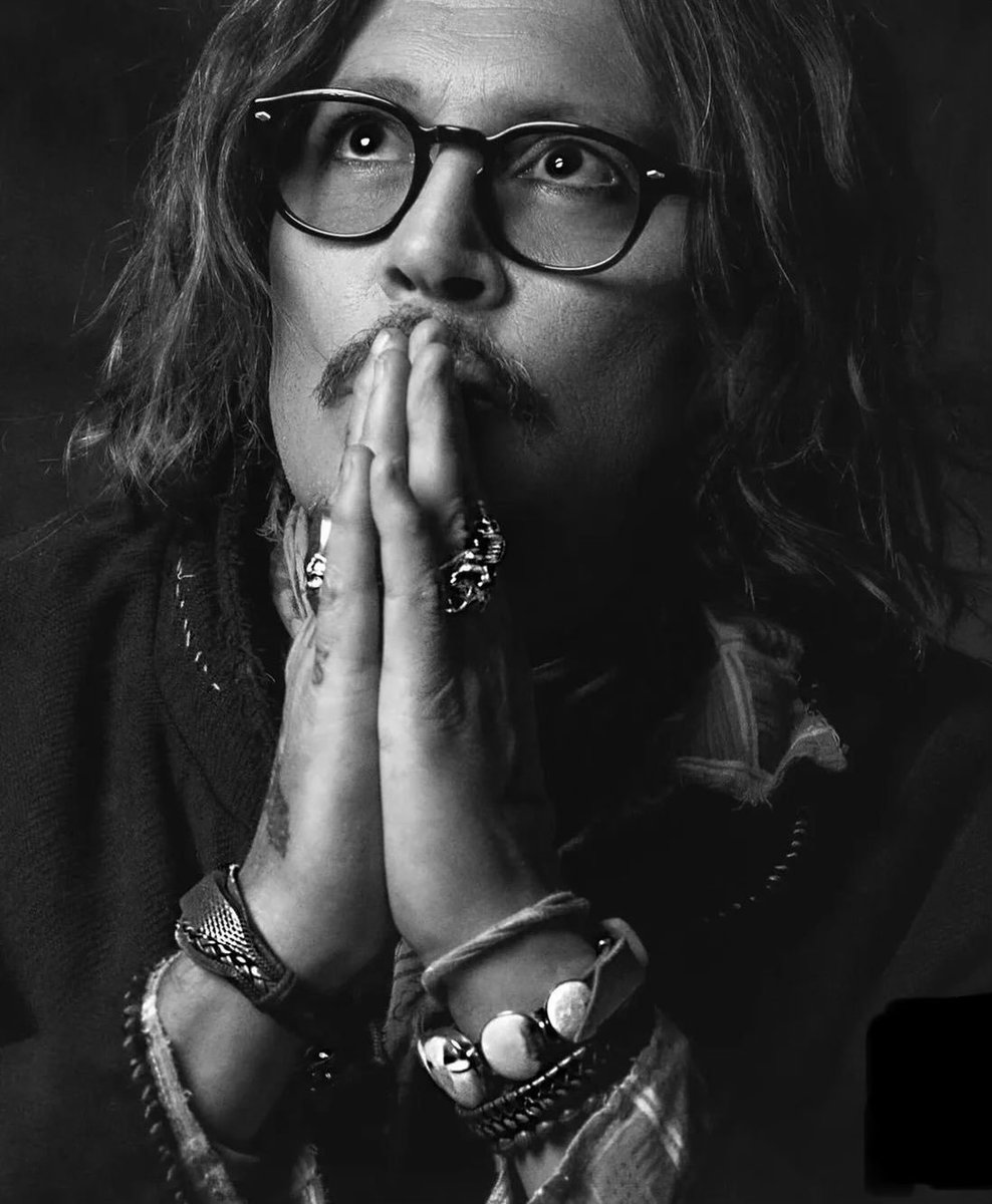 jDepp34225's tweet photo. Be honest..!!!

Do you believe in God? 

A . Yes
B . No https://t.co/C5ePIM2l3C