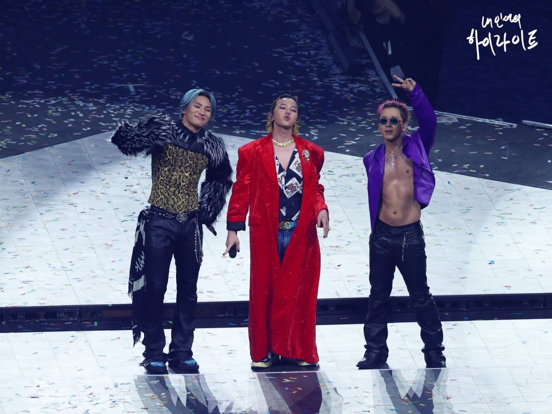 Omoshalewa44's tweet photo. I vote for #bigbang on #2026MAMAVOTE https://t.co/ZmtpGYxUFH