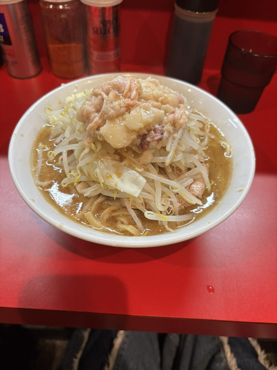 otinpootiotipo's tweet photo. 女と飯来た😄 https://t.co/rwhukCg1LL