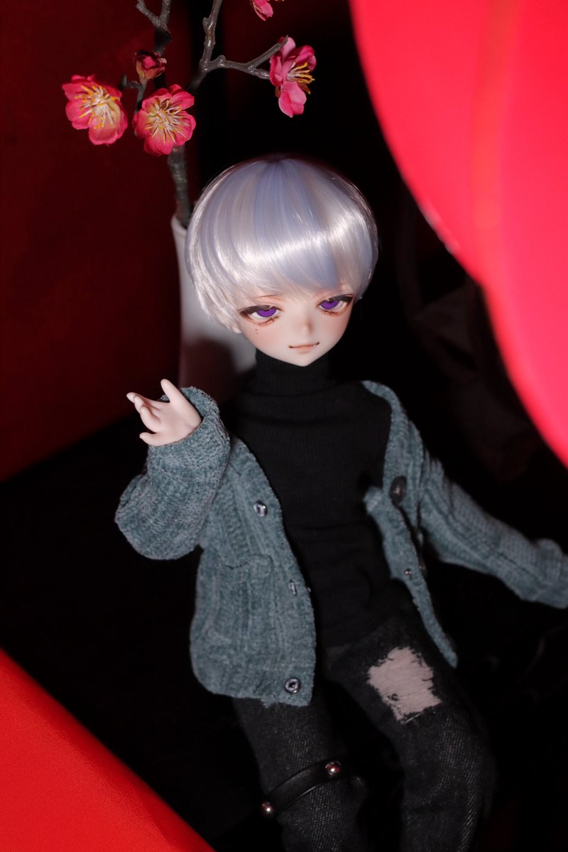 cha1chi's tweet photo. 紹介遅くなりましたが、
このたび素敵なご縁があり@mof_doll 様より新しい子をお迎えしました
お名前は、幽月(ゆづき)といいます🫧

まだまだ知らない表情がたくさんありそう
これからよろしくね𓂃𓈒𓏸

#なかよしもふっこ
#お迎え報告
#ドールオーナーさんと繋がりたい https://t.co/HHC4dTYxBx