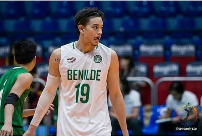 izme_mark's tweet photo. not UAAP player, pero NCAA

sya lang talaga mhie, Joshua De Sequera of CSB, erbog padin me dito until now haaha ems

if UAAP naman si Lirick Mendoza https://t.co/YTnpBxnyac