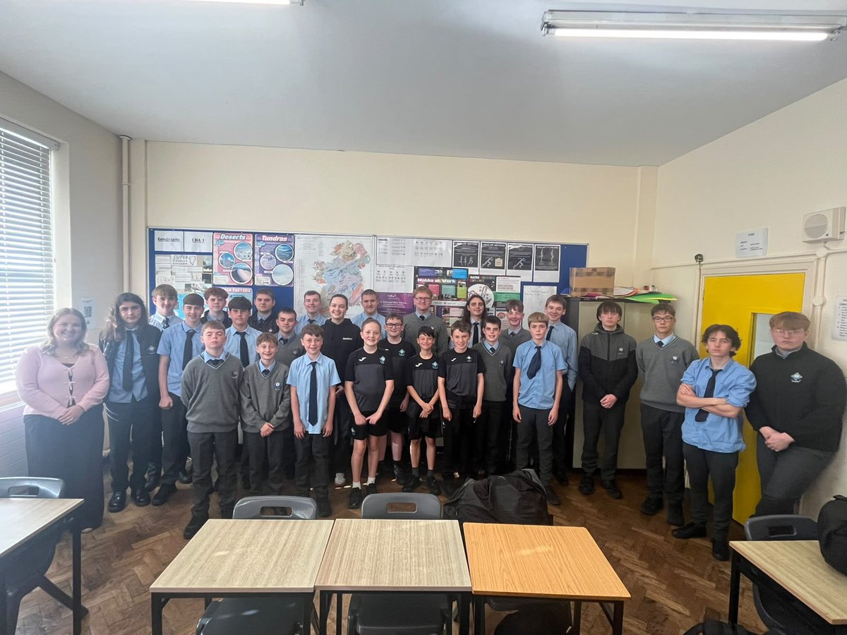 ArklowCBS's tweet photo. Our Student Council enjoyed an information talk about the Blackout App yesterday, where many questions were asked and answered.
Thank you to Sorcha from Blackout for her time and to Ms Dunne for organising. https://t.co/029QMVVtik