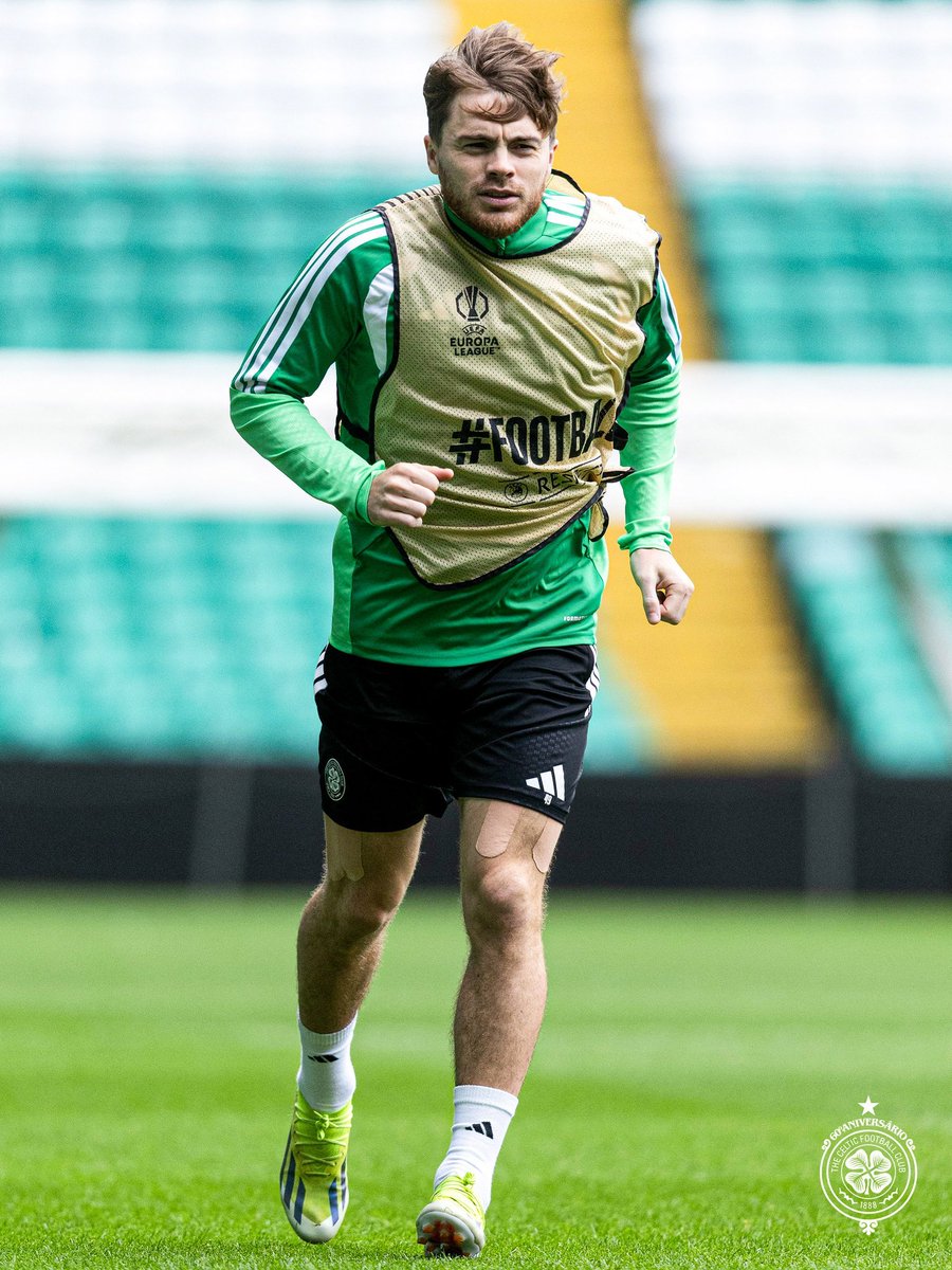 choijoonbin's tweet photo. 🏃

#BenficaCeltic | #UEL | #CelticFC🍀 https://t.co/0qrT2LNEhr