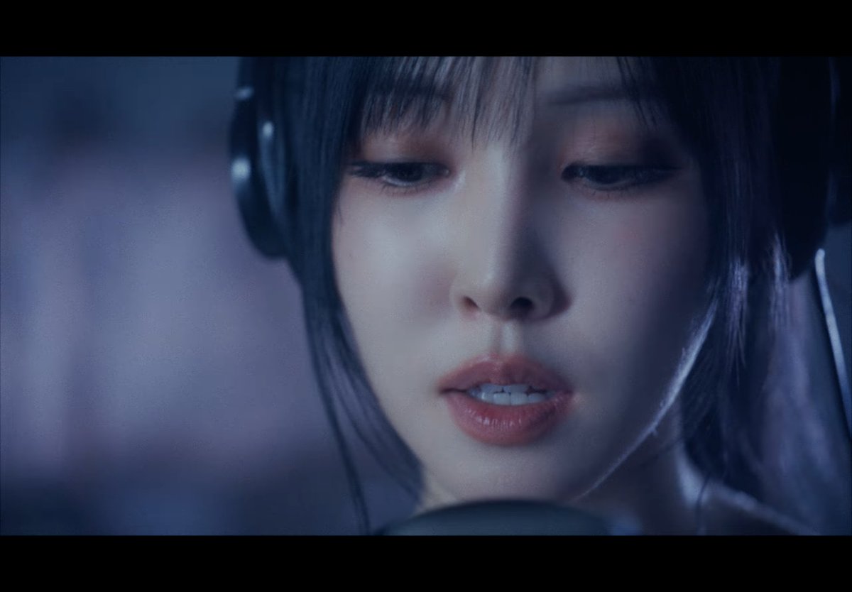 youngbu1ns's tweet photo. Loveeee the aesthetic of the mv and the rhythm. thank you for the hardwork for this album yuju🥹🫰🏻 hope you always know luvu is always by your side and supporting you. Can’t wait for another new album again. Ciao yuju🥳

Nameless by Yuju #Yujus_7thFile #유주의_미제파일_추신완료 https://t.co/cNdlr2WiX7