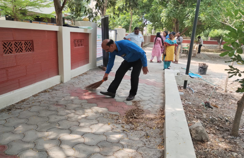 NHDC_R0_CBE's tweet photo. On the occasion of the Swachhata 6.0 Campaign, NHDC Regional Office, Coimbatore, carried out cleanliness activities at Rudhrappa Nagar Park, promoting cleanliness, hygiene, and environmental awareness.

#Swachhata6.0 #SwachhataHiSeva #CleanIndia #NHDC https://t.co/C8IibIOTPP