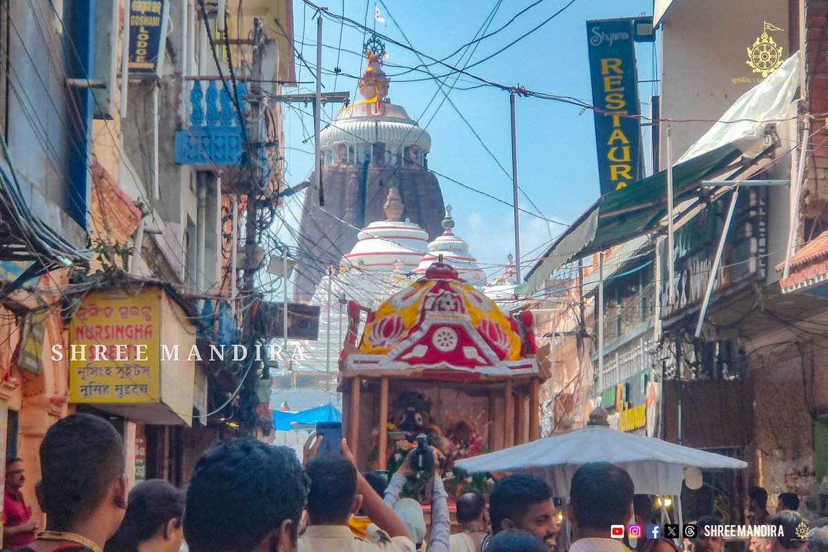 shree_mandira's tweet photo. ଶାକ୍ତ ଗୁଣ୍ଡିଚାର ଚତୁର୍ଥ ଦିବସରେ ନାରାୟଣୀ ମନ୍ଦିରରୁ ଶ୍ରୀ ଦୁର୍ଗାମାଧବଙ୍କ ଦିବ୍ୟ ଦର୍ଶନ ।

On the 4th day of Shakta Gundicha, divine darshan of Shri DurgaMadhaba from Narayani Temple.

#DurgaMadhabaUpasana
#ShaktaGundicha 
#GuptaGundicha
#DurgaPuja2026 https://t.co/GEfC9rv9Un