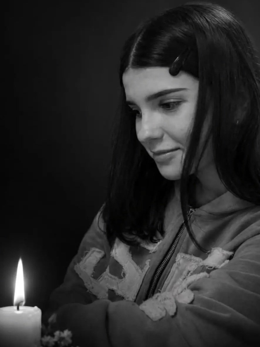 CrimeanVoyager's tweet photo. This is 16-year-old Polina Foschan.

On October 10, a russian guided bomb killed her, her mother, and her grandmother in Zaporizhzhia.

The family had recently moved there, hoping to find a safer place to live.

They fled in search of safety. russia killed them all. https://t.co/LWgJRKw9Zm