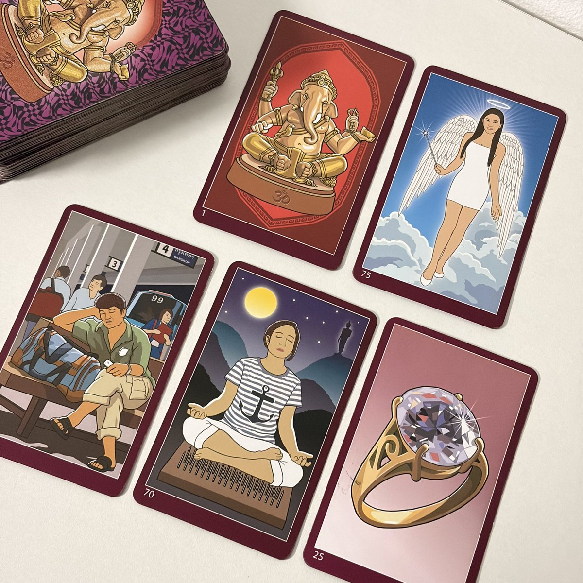 Tarotwithcactus's tweet photo. ✦ Notes from the Cards ✨

            ก่อนหมดสิ้นปีนี้ การรอคอยคำตอบ ความพยายามที่อดทนทำมา หรือทางเลือกในชีวิตที่เรากำลังลังเลใจว่าจะเป็นไปตามที่คาดหวังหรือเปล่ามีแนวโน้มที่จะได้คำตอบและผลลัพธ์ที่ดีแล้วนะคะ ยิ่งเป็นเรื่องที่ต้องใช้เวลาและความอดทนในระยะเวลานาน จะยิ่งมั่นใจได้ว่าความพยายามที่ผ่านมาของเราจะเป็นไปตามเป้าหมาย เช่น สอบติดราชการ ถูกเรียกจากบัญชี สัมภาษณ์งานผ่าน ได้รับการตอบรับเข้าเรียนต่อ มีโปรเจคต์ใหญ่สำคัญเข้ามา โอกาสในการโปรโมท เลื่อนขั้นปรับตำแหน่ง เพราะว่าการกระทำของเราที่ผ่านมาที่ยังไม่ได้มีผลลัพธ์ แต่มันไม่ได้แปลว่าไม่ถูกมองเห็นหรือไม่ได้มีความคืบหน้า จะมีผู้ใหญ่ที่คอยดูหรือคอยพิจารณาการกระทำของเรามาตลอด หรือมีคนที่ช่วยหนุนหลังเงียบๆให้สามารถผ่านไปได้ สุดท้ายนี้เลยเดินทางมาถึงเวลาของการรับผลลัพธ์ที่ลงมือทำไว้แล้วค่ะ 

ฟอล/รีทวิต/เมนชั่น 333 - รับคำทำนาย🔮✨