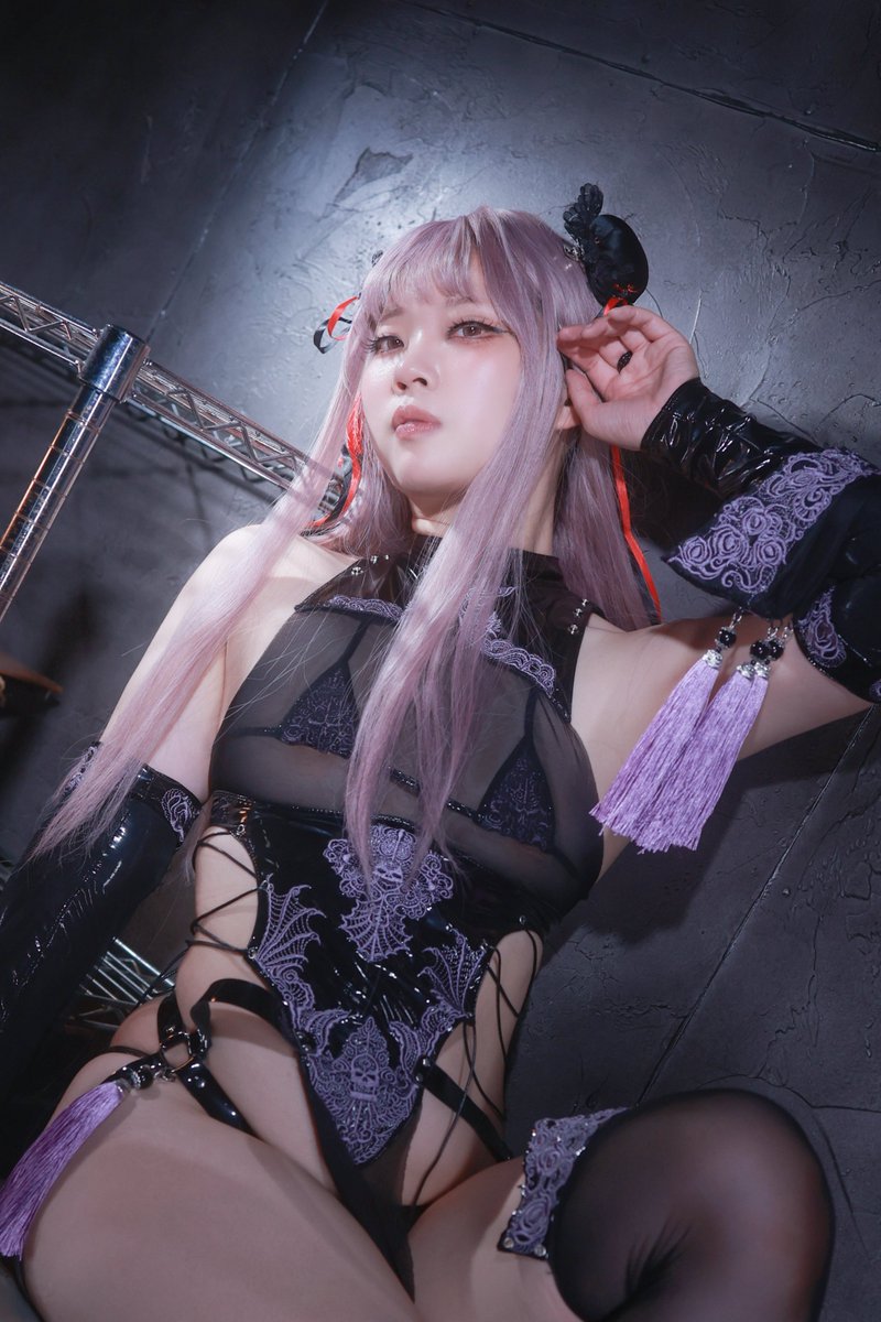0unyun0's tweet photo. ︿ ﹀︿﹀ ◈ China enameru  ◈ ︿﹀︿ ﹀

📸@hokkai61 
👗@Waimengshe 

#1010エナメル併せ https://t.co/qVQxksX22W