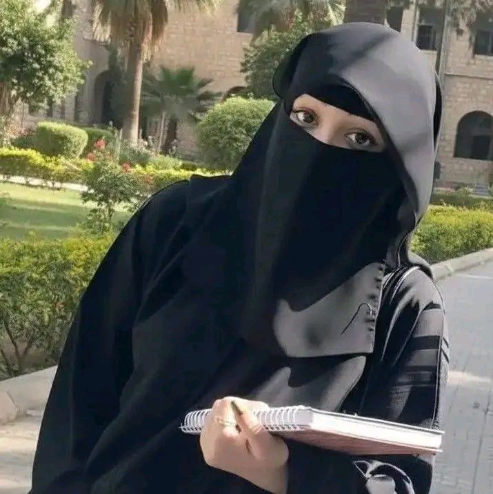 lyrzq729395's tweet photo. السلام عليكم ورحمة الله ممكن تعرف خاص للمحترميين فقط 00967776878494 https://t.co/IMrSvSuIrS